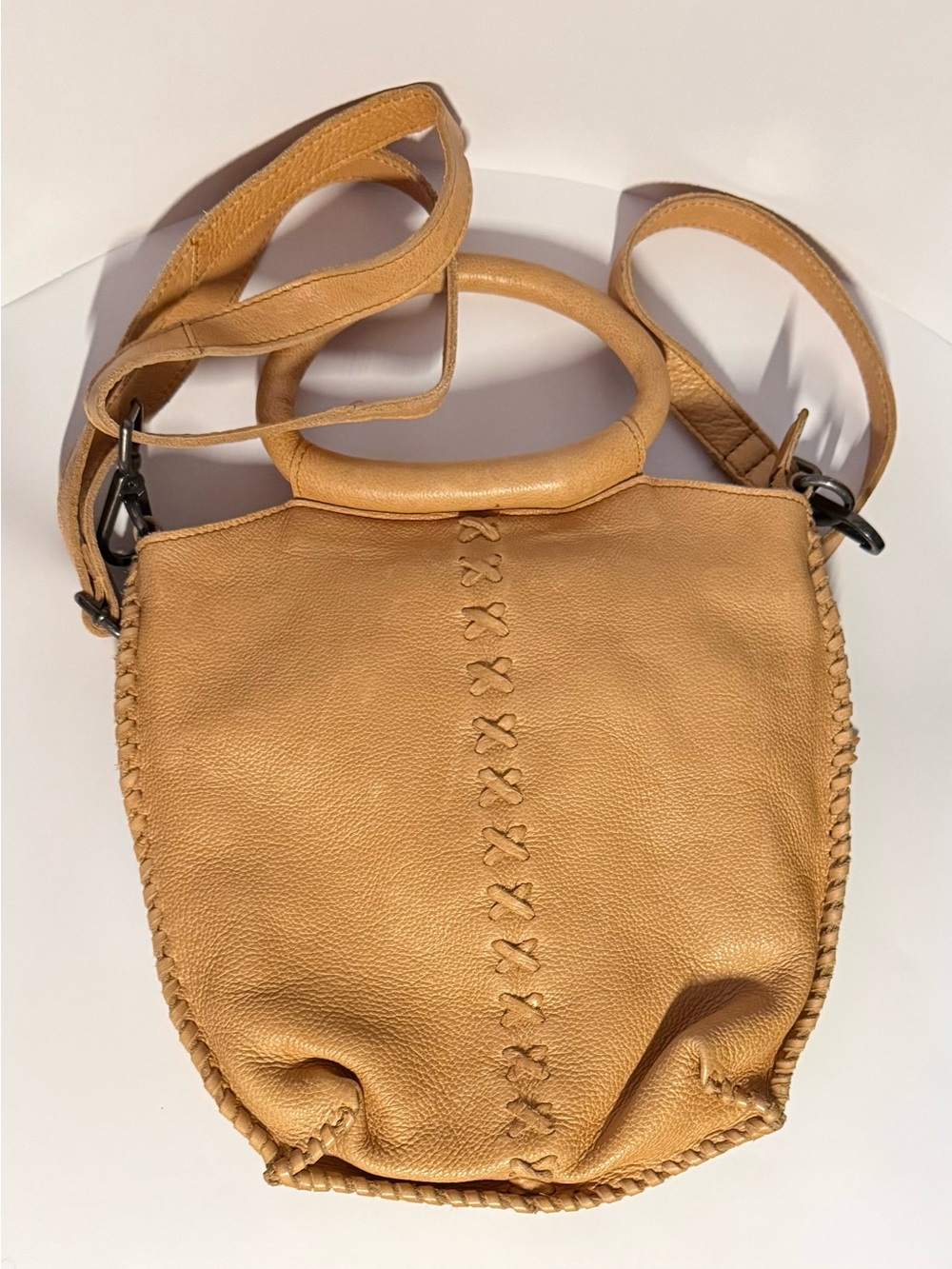 Latico Tan Leather Shoulder Bag Convertible Crossbody Hand-Stitched Boho
